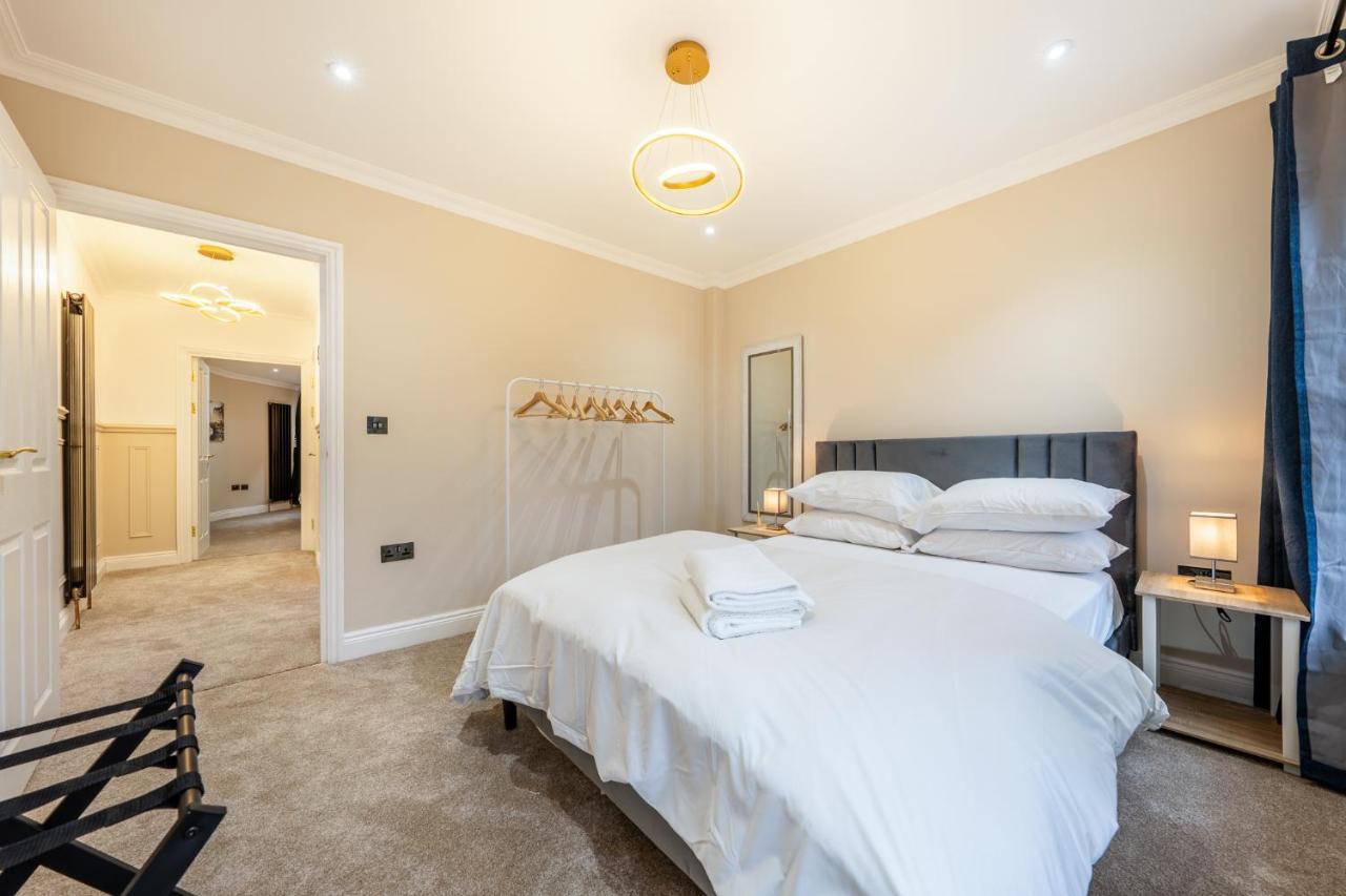 Brand New London Luxury House - Sleeps 8 Villa Kültér fotó